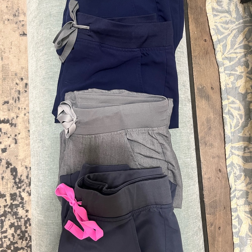 Figs scrub pants